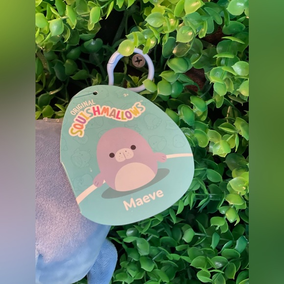 NWT Maeve the Manatee Clip Squishmallows 3" - Picture 4 of 6